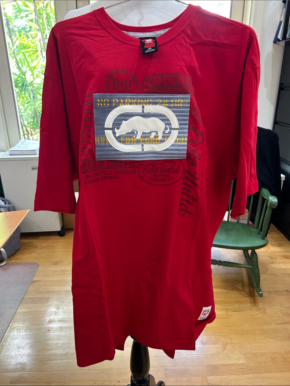 Ecko Unlimited Red Short-Sleeve Graphic Tee with Rhinoceros Emblem